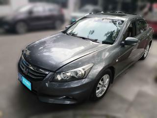 本田雅阁2011款2.0LEX