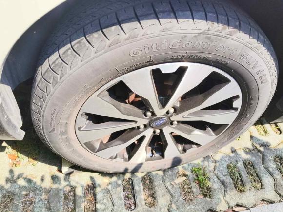 [苏州·苏E] 二手斯巴鲁傲虎2015款 2.5i 运动导航版