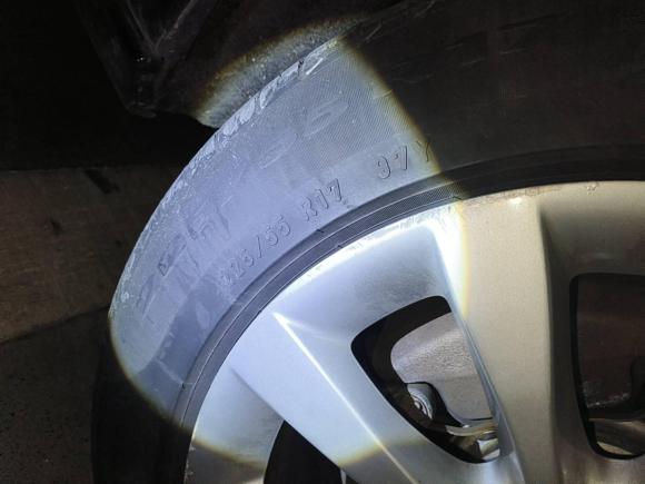 [成都·沪B] 二手奥迪奥迪A6L2012款 30 FSI 舒适型