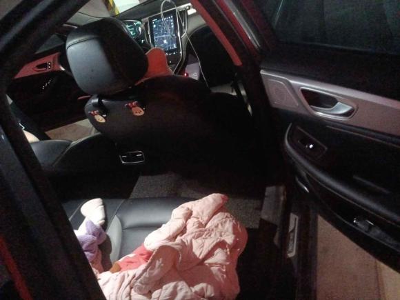 [深圳·粤B] 二手荣威荣威i6 MAX新能源2020款 1.5T PHEV爽酷天幕版