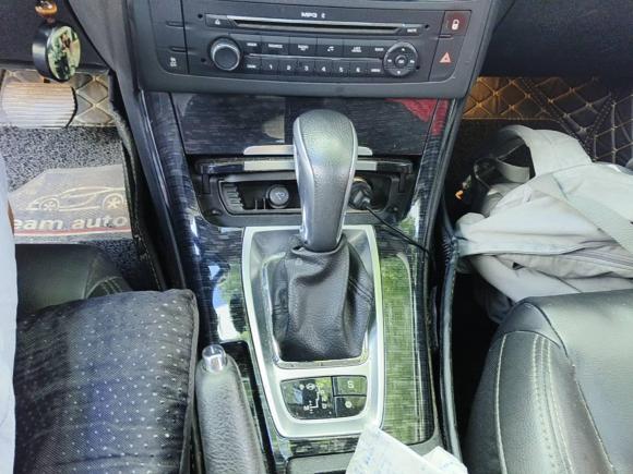 [上海·苏A] 二手雪铁龙雪铁龙C52014款 2.0L 自动尊享型