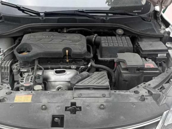 [成都·川A] 二手荣威荣威3602015款 1.5L 手动豪华版