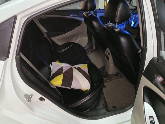 [西安·陕A] 二手现代瑞纳2014款 1.4L 自动领先型GLX