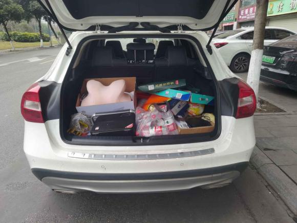 [成都·川A] 二手奔驰奔驰GLA2015款 GLA 200 动感型