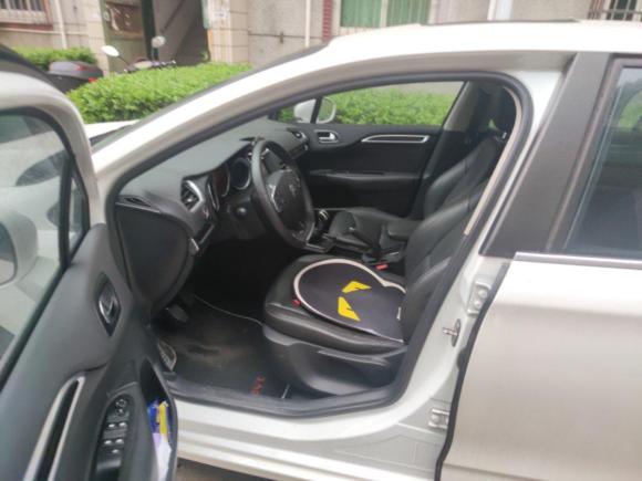 [上海·沪C] 二手雪铁龙雪铁龙C4L2014款 1.8L 智驱版 手动劲智型