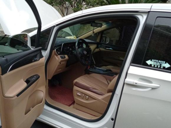 [上海·沪F] 二手别克别克GL82020款 ES陆尊 653T 尊享型