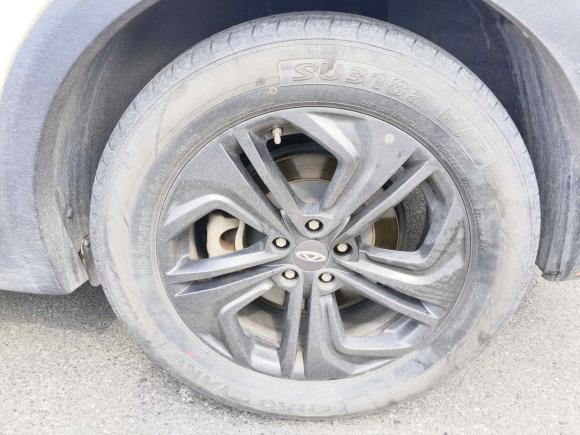 [杭州·浙A] 二手奇瑞瑞虎72020款 1.5T CVT精英型