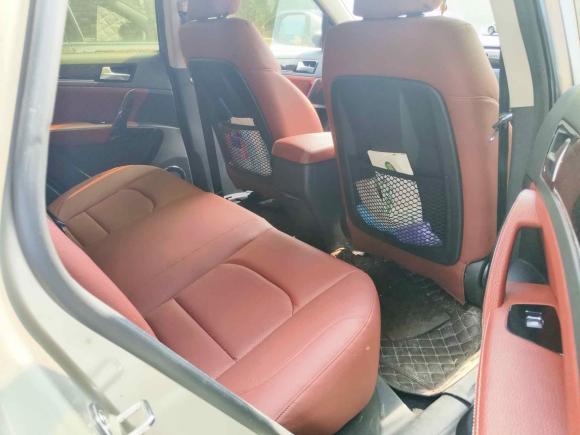 [武汉·鄂A] 二手众泰众泰T6002016款 2.0T DCT豪华型