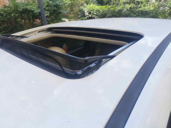 [上海·鲁A] 二手别克英朗2013款 GT 1.6L 自动时尚版