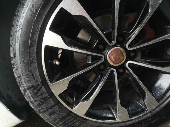 [上海·沪D] 二手菲亚特菲翔2015款 1.4T 手动悦享版