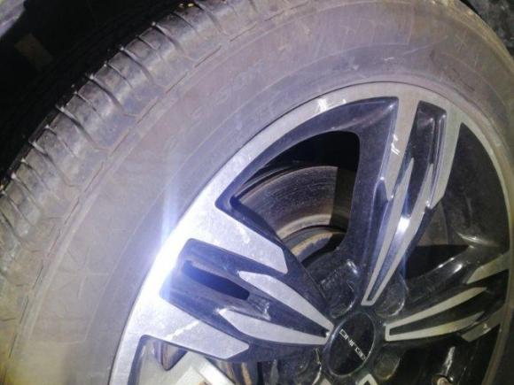 [上海·沪A] 二手北京汽车北京EX32019款 R600 劲风版