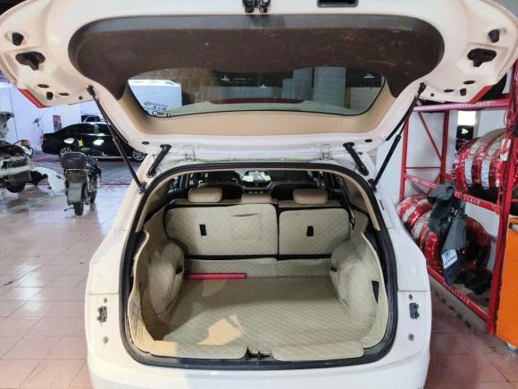 [上海·沪C] 二手宝骏宝骏310W2017款 1.5L 手动时尚型 国V