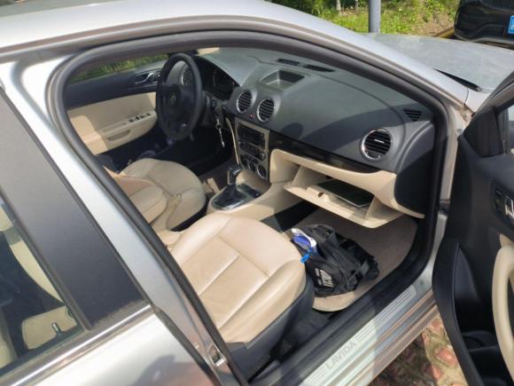 [上海·苏D] 二手大众朗逸2011款 1.4TSI DSG品雅版