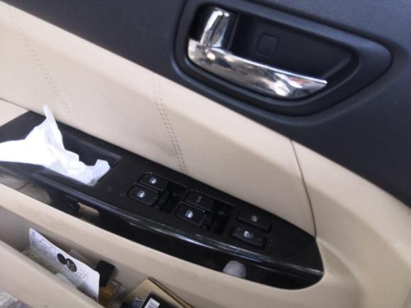 [上海·沪C] 二手长安逸动2015款 1.6L 自动豪华型