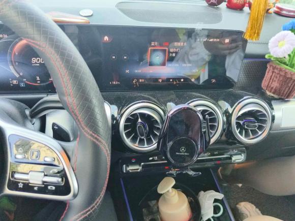 [嘉兴·浙D] 二手奔驰奔驰GLB2021款 GLB 200 动感型