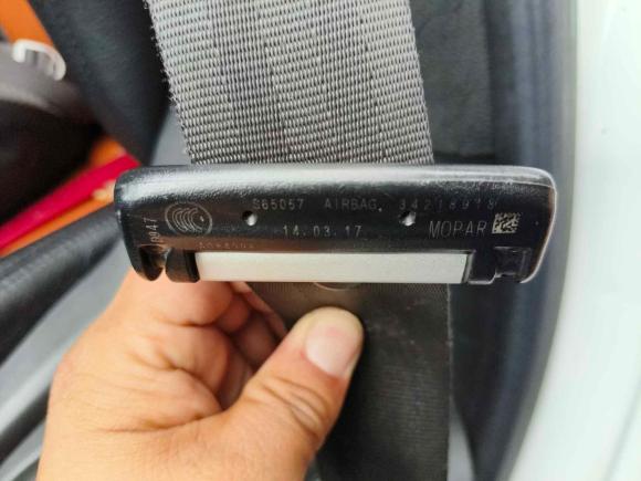 [宁波·浙B] 二手Jeep自由侠2017款  180T 自动劲能版