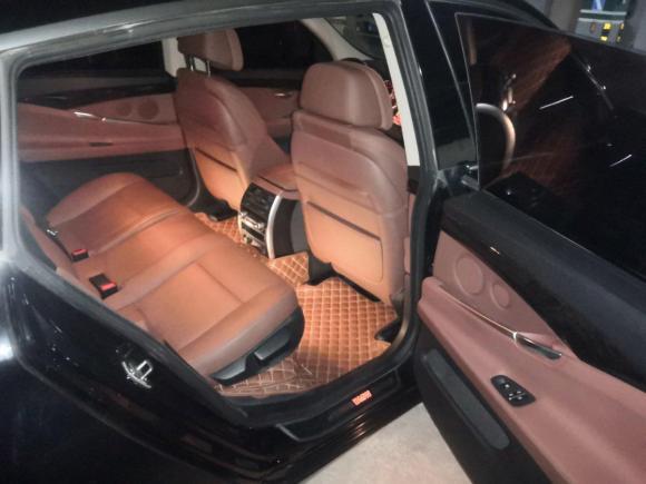 [青岛·鲁B] 二手宝马宝马5系GT2015款 535i xDrive