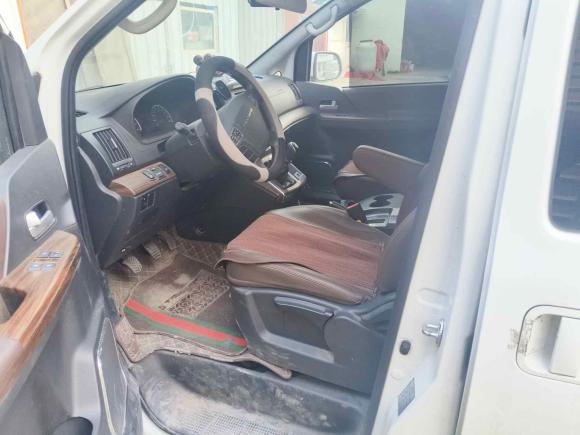 [济南·鲁A] 二手东风风行菱智PLUS2021款 旅行版 2.0L 手动豪华型 7座