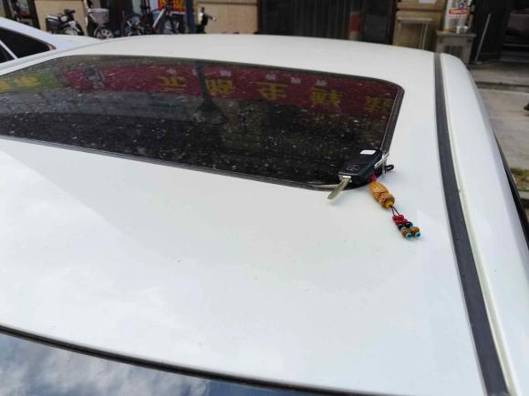 [青岛·鲁B] 二手丰田雷凌2016款 1.6G CVT精英版