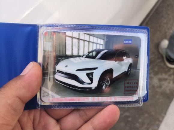 [上海·沪A] 二手蔚来蔚来ES62022款 75kWh 运动版