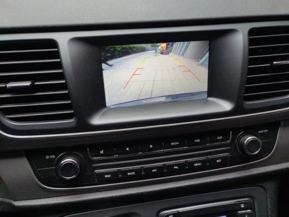 [上海·沪F] 二手上汽大通MAXUS上汽大通MAXUS G102021款 2.0T 自动精英版 汽油 9座