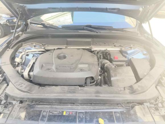 [义乌·赣E] 二手沃尔沃沃尔沃XC602018款 T5 四驱智远运动版