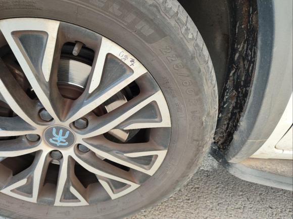 [上海·沪A] 二手比亚迪宋新能源2017款 宋DM 1.5TID 全时四驱豪华型