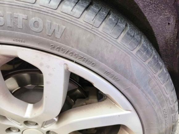 [宁波·浙B] 二手路虎揽胜极光2015款 2.0T 5门耀动版