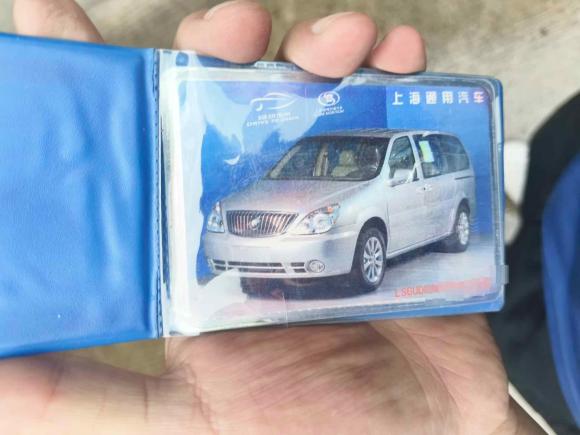 [常州·苏D] 二手别克别克GL82011款 2.4L CT舒适版