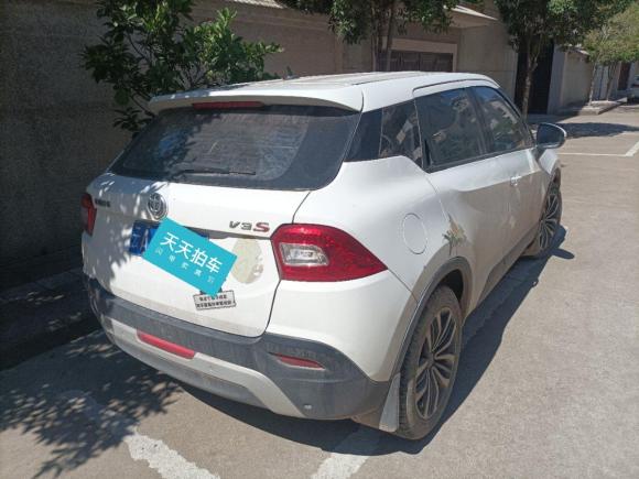 [义乌·云A] 二手中华中华V32015款 1.5T 自动旗舰型