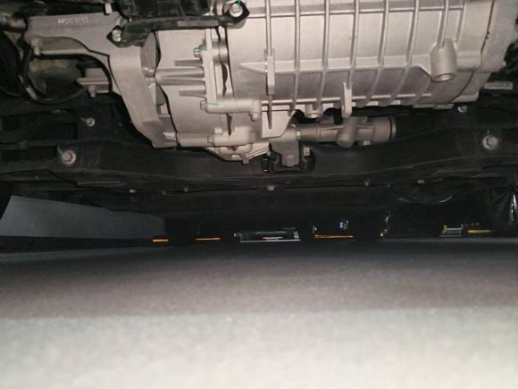 [深圳·粤B] 二手零跑汽车零跑T032022款 星钻版