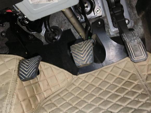 [成都·川S] 二手汉腾汽车汉腾X72016款 2.0T 手动尊享型