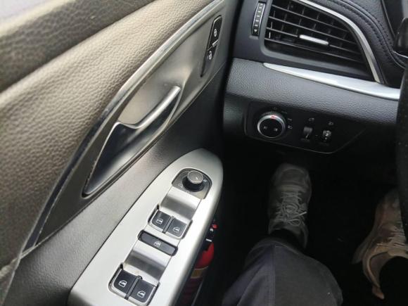 [杭州·浙A] 二手宝沃宝沃BX72016款 28T 四驱旗舰版 7座