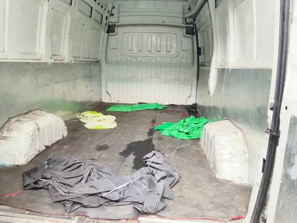 [常州·苏D] 二手上汽大通MAXUS新途V802016款 2.5T 手动傲运通国IV长轴高顶7座