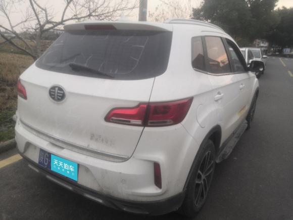 [温州·陕G] 二手奔腾奔腾X402017款 1.6L 手动豪华型