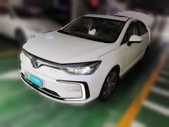 [深圳·粤B] 北京汽车北京EU52018款 R500 智风版