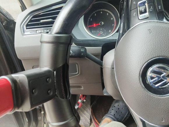 [义乌·贵E] 二手大众途观L2017款 330TSI 自动两驱旗舰版