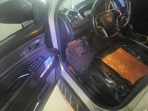 [嘉兴·浙F] 二手凯迪拉克凯迪拉克SRX2013款 3.0L 舒适型