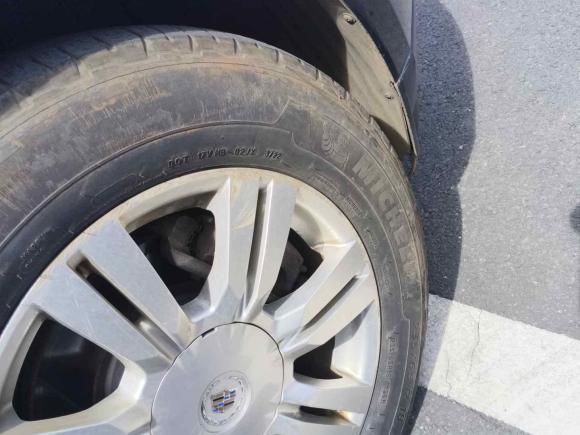 [广州·粤R] 二手凯迪拉克凯迪拉克SRX2013款 3.0L 舒适型