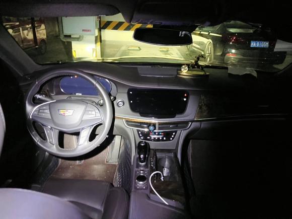 [成都·川A] 二手凯迪拉克凯迪拉克CT62022款 28T 豪华型