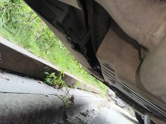 [南昌·赣A] 二手奔驰奔驰E级2022款 改款二 E 300 L 豪华型