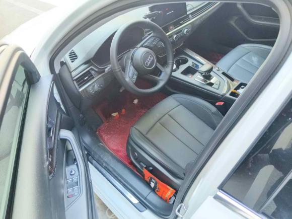 [嘉兴·浙F] 二手奥迪奥迪A4L2022款 40 TFSI 时尚致雅型