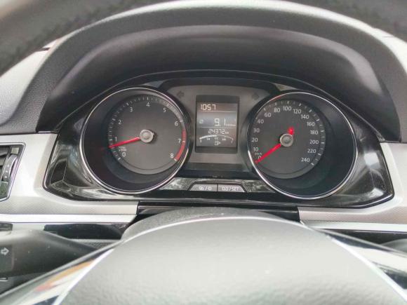 [成都·川A] 二手大众宝来2017款 1.6L 手动舒适型