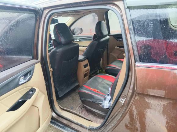 [金华·浙G] 二手宝骏宝骏7302017款 1.5T 手动尊享型 7座