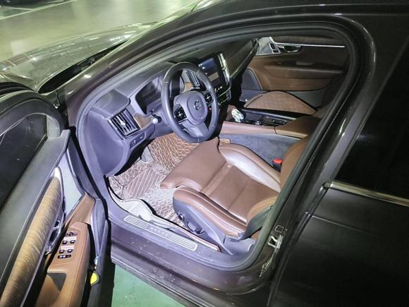 [西安·陕U] 二手沃尔沃沃尔沃S902021款 B5 智雅豪华版