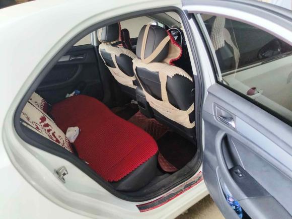 [南昌·赣A] 二手荣威荣威3602018款 PLUS 1.5L 自动尊享版