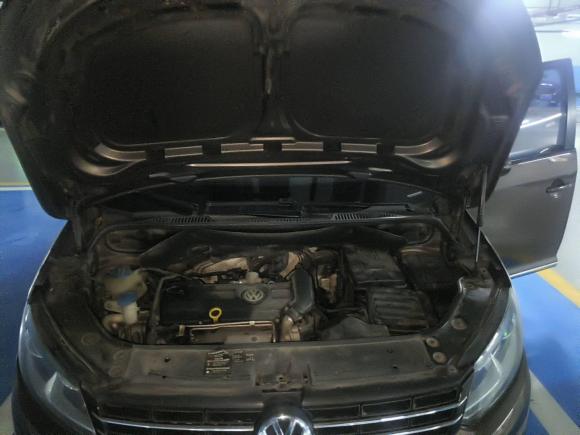 [杭州·浙A] 二手大众途安2013款 1.4T 手动舒适版5座