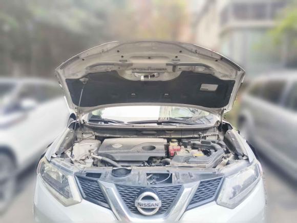 [上海·沪F] 二手日产奇骏2014款 2.0L CVT智领版 2WD