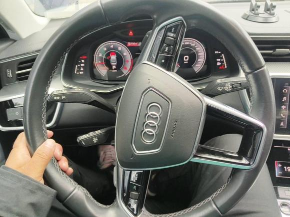 [上海·沪E] 二手奥迪奥迪A6L2021款 45 TFSI 臻选致雅型