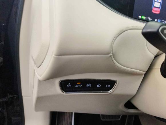 [上海·沪A] 二手岚图汽车岚图FREE2021款 四驱增程首发纪念版专属豪华套装